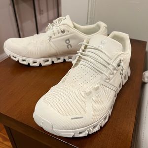 Womens On Cloud White Sneaker